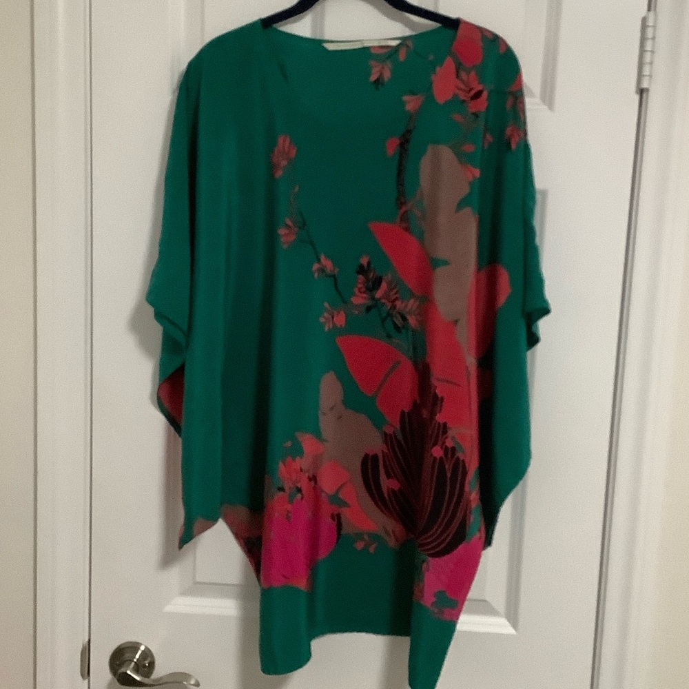 Twelfth Street by Cynthia Vincent Vibrant Floral Mini Dress